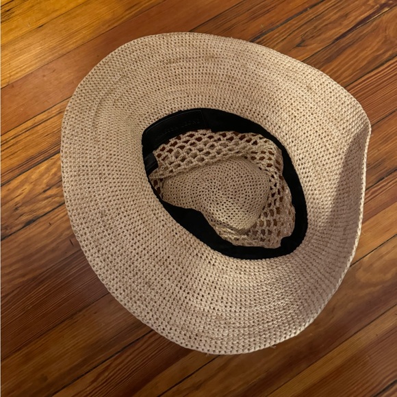 Janesse Leone Straw Hat - Picture 4 of 7